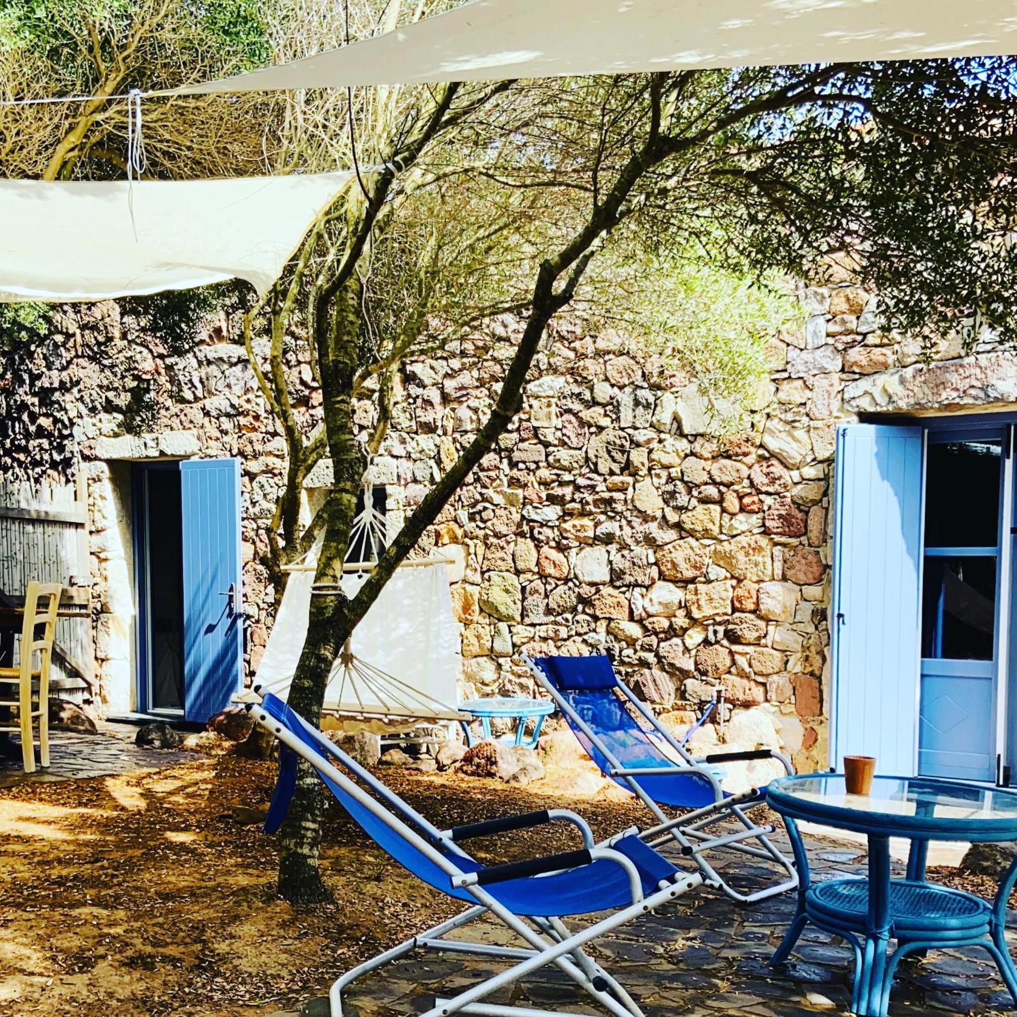 Residence Isola Dei Mori Sant'Antioco Luaran gambar