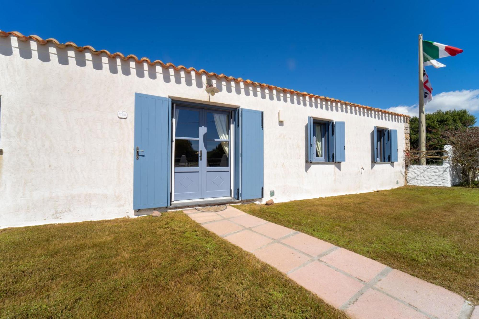 Residence Isola Dei Mori Sant'Antioco Luaran gambar