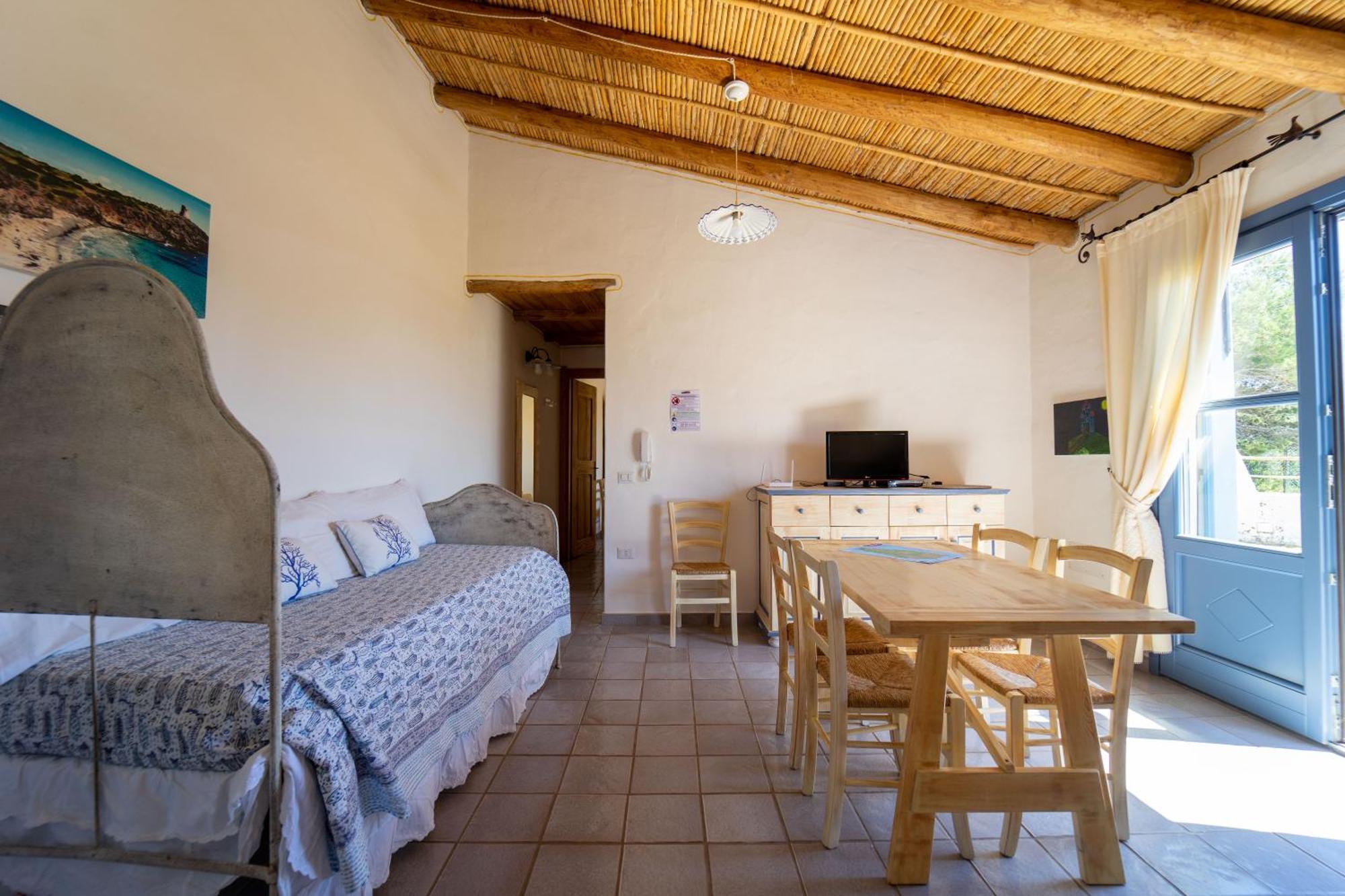 Residence Isola Dei Mori Sant'Antioco Luaran gambar