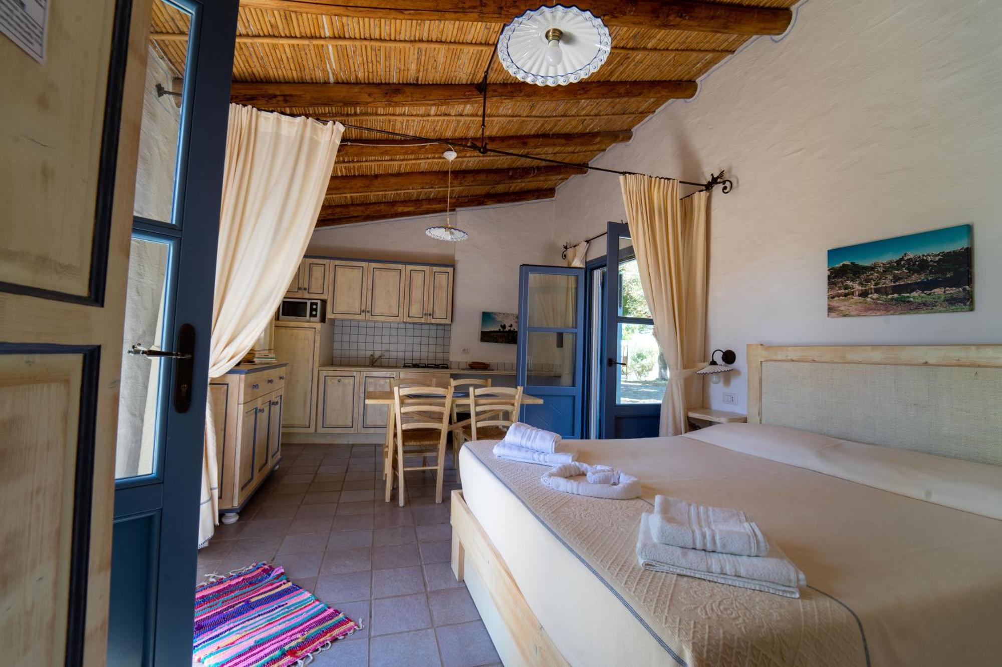 Residence Isola Dei Mori Sant'Antioco Luaran gambar