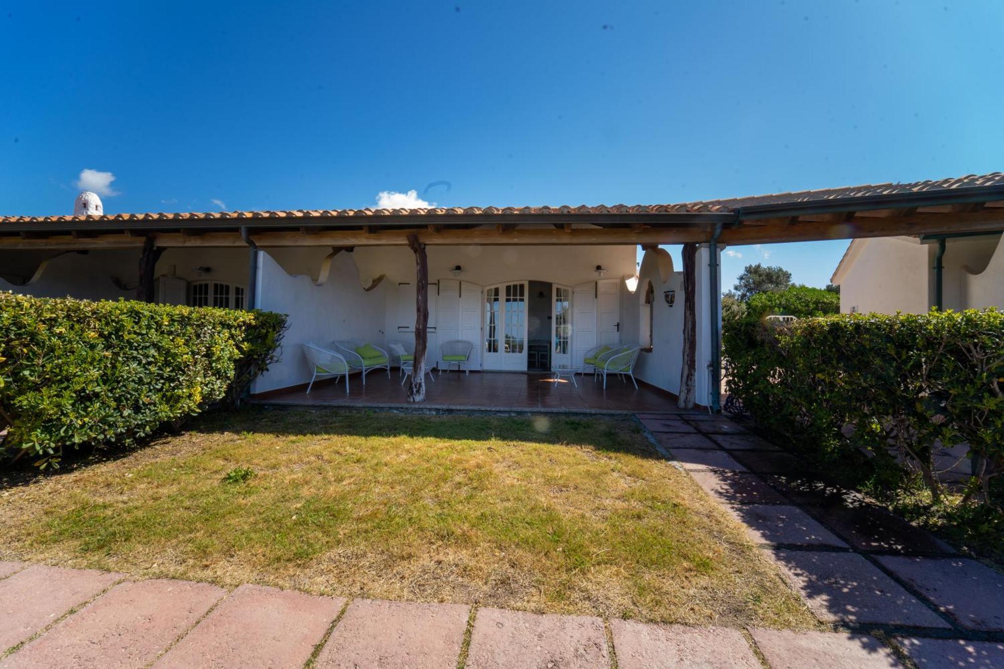 Residence Isola Dei Mori Sant'Antioco Luaran gambar